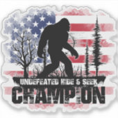 Sticker Bigfoot Champion invaincu de cache-cache Drapeau a (Devant)