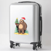 Sticker Bigfoot Christmas Tree Santa Hat (1) (Sur valise)