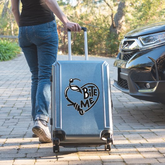 Sticker Bite Me Auto Decal (Valise Insitu)