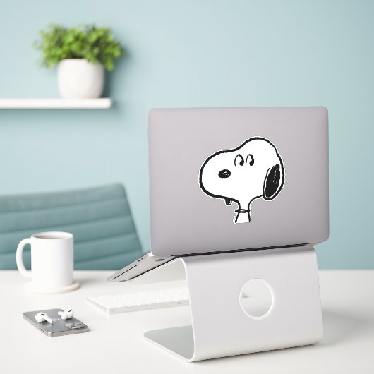 Sticker cacahuètes | Snoopy Looks (Ordinateur portable sur le bureau)