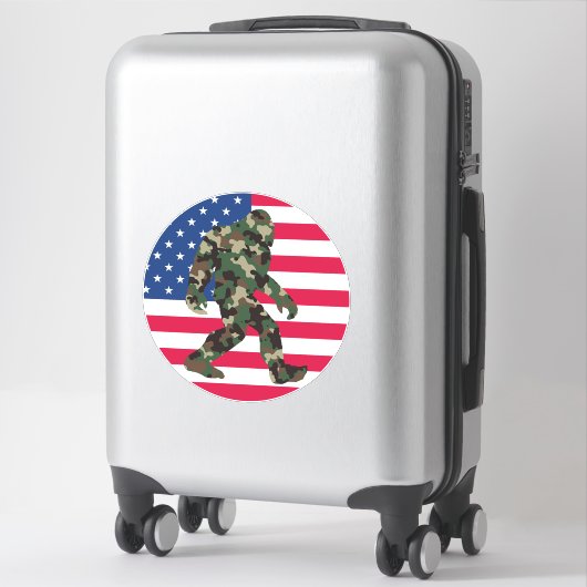Sticker Camo Bigfoot Sasquatch (Sur valise)