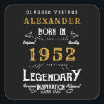 Sticker Carré 70th Birthday 1952 Ajouter Nom Legendary Black Gol<br><div class="desc">Pour ceux qui fêtent leur anniversaire, nous avons les autocollants d'anniversaire idéaux. L'arrière - plan noire au design blanc et doré est simple, mais élégante et rétro. Customisez facilement le texte de cet anniversaire en utilisant le modèle fourni. Plus de cadeaux et de fournitures de fête disponibles avec le design...</div>