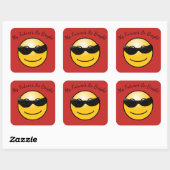Sticker Carré Avenir Radieux Émoji Drôle avec Lunettes de Soleil (Feuille)