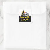 Sticker Carré BIKER CHICK assise sur sa moto (Sac)