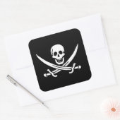 Sticker Carré Blanc, Drapeau Pirate Calico Jack, Crâne & Cutlass (Enveloppe)
