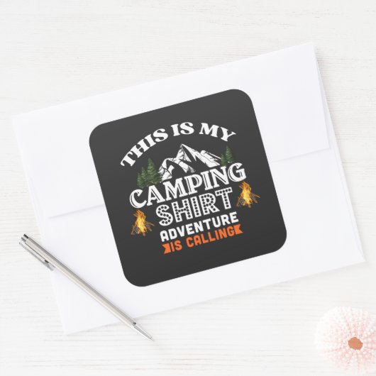 Sticker Carré Camp d'aventure (Enveloppe)