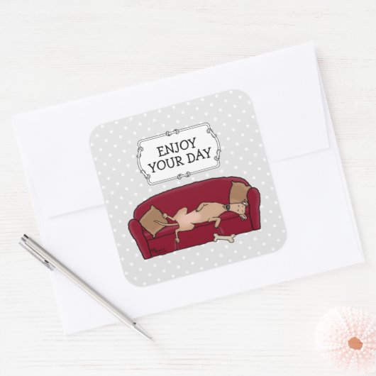 Sticker Carré Canapé Greyhound (fawn) Chien Lazy Dormir Drôle (Enveloppe)