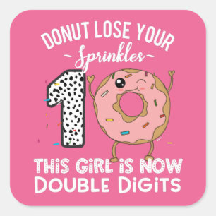 Sticker Carré Cette fille a maintenant deux chiffres Gâteau d'an
