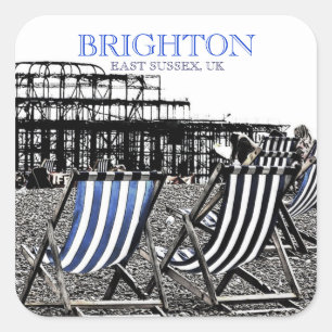 Sticker Carré Chaises longues sur la plage de Brighton,