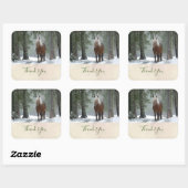 Sticker Carré Cheval Brown dans une forêt en Merci Pittoresque d (Feuille)