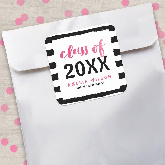 Sticker Carré Chic Black Stripes Pink Classe de 2025 Graduation