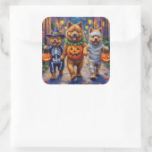 Sticker Carré Chiens de Chow Chow Trick or Treating Halloween Co (Sac)