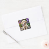 Sticker Carré Chiot Golden Retriever avec Lilacs (Enveloppe)