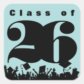 Sticker Carré Classe de 2026 Noir Silhouette Grads Tossing Casqu (Devant)