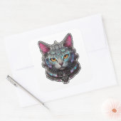 Sticker Carré Curieux Kitty dans un cyber-casque (Enveloppe)