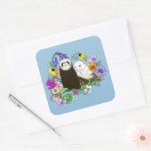 Sticker Carré Cute Ferrets Floral (Enveloppe)