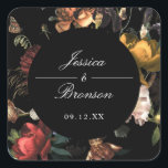 Sticker Carré Dark Moody Romantic Floral Néerlandais Mariage<br><div class="desc">Parfait pour les faveurs ou les kits de bienvenue. Customisez le texte et déplacez ou mettez à l'échelle le cercle et les flancs selon vos besoins. Les couleurs circulaire et arrière - plan sont modifiables.</div>