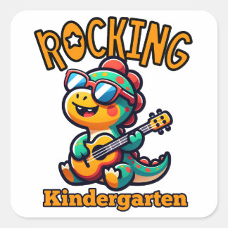 Sticker Carré Dinosaur de maternelle qui joue de la guitare 