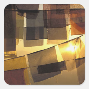 Sticker Carré drapeaux de prière bouddhiste au coucher du solei