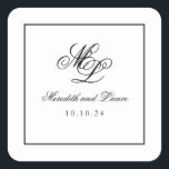 Sticker Carré Élégant Monogramme noir et blanc Script<br><div class="desc">La suite Rosa est dotée d'une police de script très classique,  d'un monogramme à deux lettres et d'une bordure double sur l'invitation. Il s'agit d'une suite simple,  classique,  remplie de pièces individuelles en noir et blanc formel. Ensemble,  la suite est élégante,  intemporelle et chic.</div>