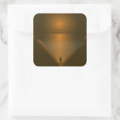 STICKER CARRÉ FEMME AU COUCHER DE SOLEIL DE MER (Sac)