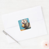 Sticker Carré Ferret Cute Manger Fromage Poufs (Enveloppe)