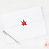 Sticker Carré Feuille d'automne simple rouge (Enveloppe)