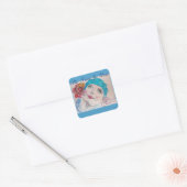 Sticker Carré Fille avec Rose Rouge Beret Soyez Vrai À Vous Stic (Enveloppe)