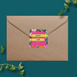 Sticker Carré Floral Maximaliste Moderne Marbré<br><div class="desc">Carré rose arrondi sur orange rose et pêche floral moderne avec design marbrée foncé. Noms en bleu sur les barres jaune néon. Le texte restant est blanc.</div>