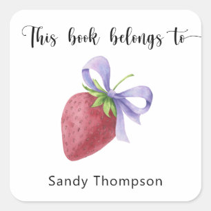 Sticker Carré Fraise avec un nœud - Ce livre appartient à