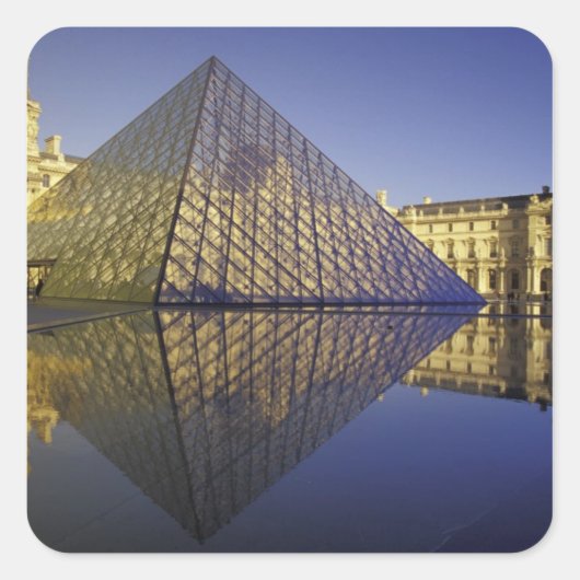 Sticker Carré FRANCE, Paris Reflet, Pyramide. Le Louvre (Devant)