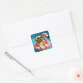 Sticker Carré Golden Retriever Floating On a Flamingo Pool Toy (Enveloppe)