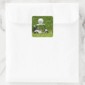 Sticker Carré Golf Ball on Golf Panier sur Green Grass (Sac)