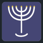 Sticker Carré Graphique en or de la Marine Blanche de Menorah mo<br><div class="desc">Sticker en hébreu Menorah. Marine,  Blanc,  Or. Transférable et personnalisable.</div>