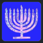 Sticker Carré Hanoukka bleu Menorah 4Ruth<br><div class="desc">Vous adorerez décorer vos cadeaux avec nos stickers menorah !</div>