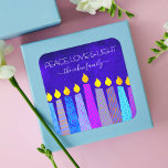 Sticker Carré Hanoukka Bold bougies Blue Peace Love Light Name<br><div class="desc">"Paix, amour et lumière." Une illustration ludique, moderne et artistique de bougies motifs de saumons vous aide à inaugurer les vacances de Hanoukka. Des bougies bleues assorties de motifs de fausse feuille colorés recouvrent un arrière - plan riche et de texture bleue profonde. Sentez la chaleur et la joie de...</div>