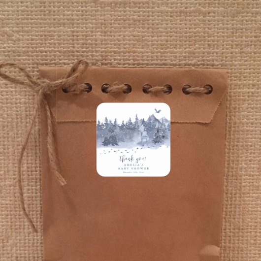 Sticker Carré Il fait froid à l'extérieur de la forêt de neige O