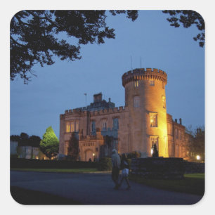 Sticker Carré Irlande, le château de Dromoland éclairé au crépus