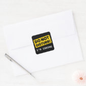 Sticker Carré Je suis en train de coder (Enveloppe)