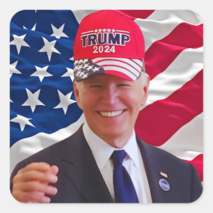 Sticker Carré Joe biden Portant un Casquette Trump