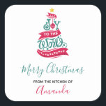 Sticker Carré Joy to the World Christmas Citation Typographie<br><div class="desc">Autocollants de cuisine avec une illustration amusante et fantaisiste. Design typographique en forme d'arbre de Noël avec quelques ornements de noël et une étoile au-dessus. A l'intérieur sont les mots : Joie au monde.</div>