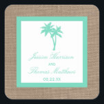Sticker Carré La collection Tropical Palm Tree Beach Wedding<br><div class="desc">La collection de palmiers tropicaux de mariage sur la plage est parfaite pour tout couple qui souhaite se marier romantique en bord de mer. L'arrière - plan rustique effet burlap donne à ces odeurs d'invitation une atmosphère boho-chic, tandis que le vert minty est une tonalité fraîche et cool qui peut...</div>