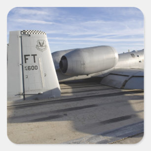 Sticker Carré La section arrière d'un A-10 Thunderbolt II