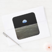 Sticker Carré La Terre de Lune dans l'espace noir (Enveloppe)