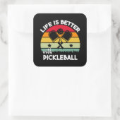 Sticker Carré La vie est meilleure avec Pickleball (Sac)