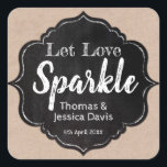 Sticker Carré Laissez Love Sparkle Rustic Chalkboard Kraft Maria<br><div class="desc">Si vous prévoyez un envoi pétillant après avoir fini de célébrer votre mariage rustique avec vos amis et votre famille, cet autocollant peut être placé sur votre scintillant avec support papier ordinaire. Cet autocollant de faveur de mariage dit "Let Love Sparkle" et le design a un cadre de tableau noir...</div>