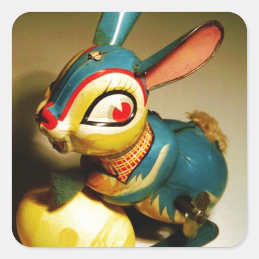 Sticker Carré lapin jouet et oeuf jaune pâle (Devant)