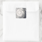 Sticker Carré Le typhon Jangmi au large de Taïwan et des Philipp (Sac)