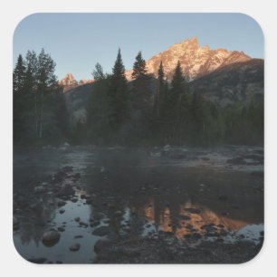 Sticker Carré Lever de soleil de Grand Teton à Cottonwood Creek