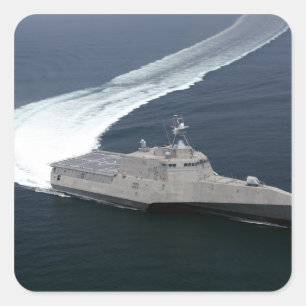Sticker Carré L'indépendance de bateau de combat dans le Golfe